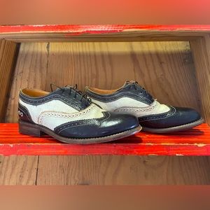 Bed Stu two-tone wingtip oxfords